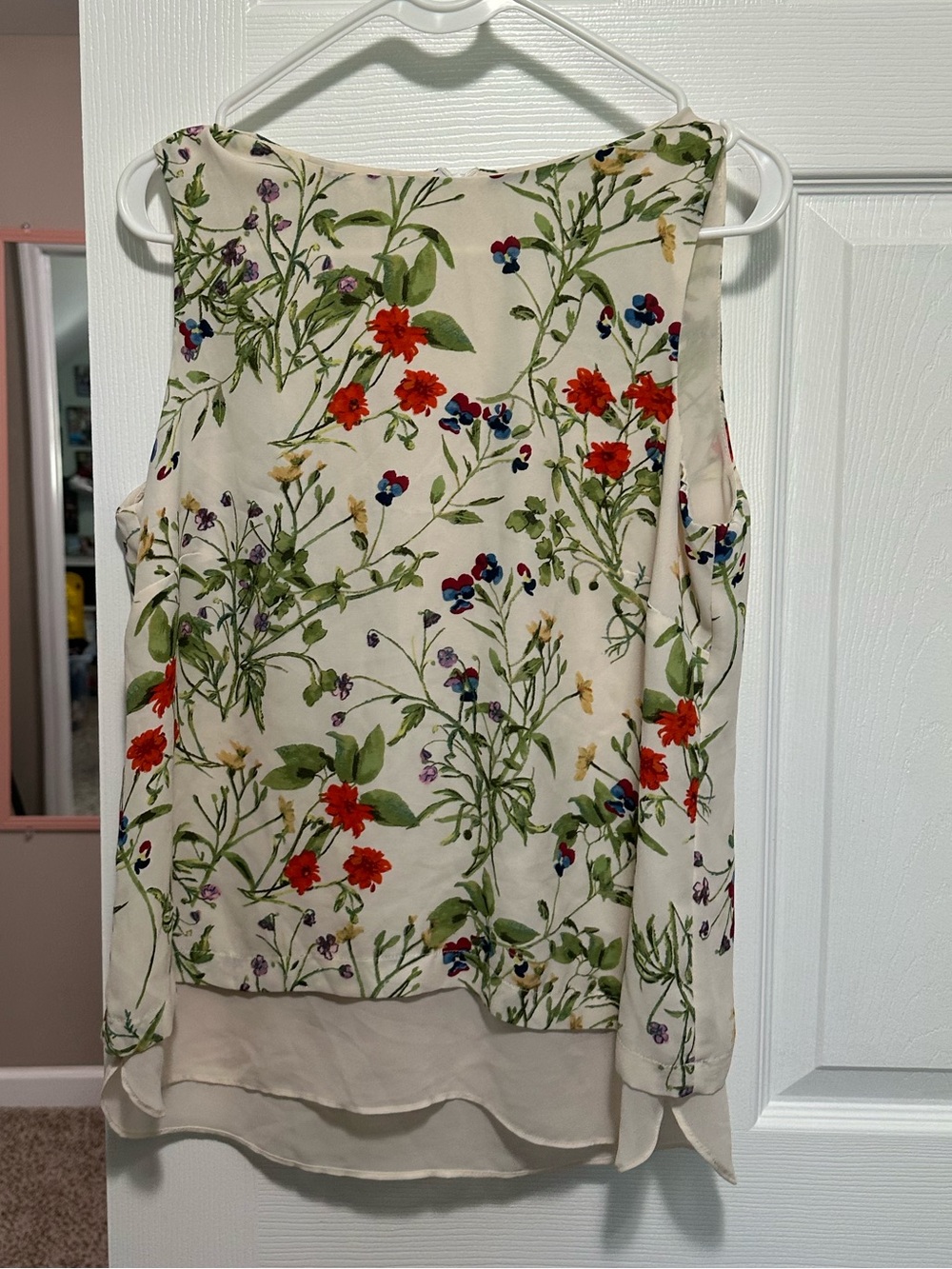 Rose & Olive Flowy Tank, Size M